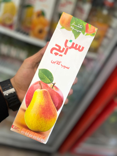 آبمیوه 1 لیتری سیب گلاب سن ایچ